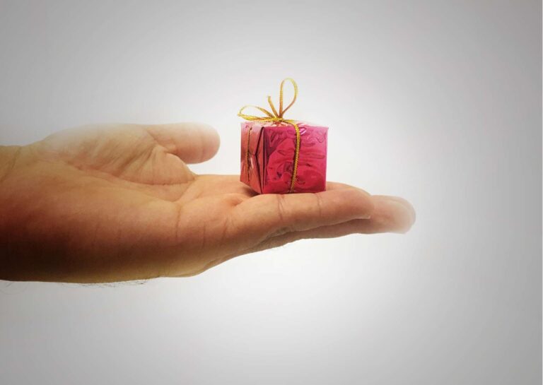 Course Gifting Option