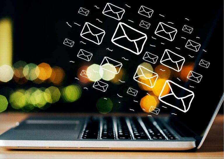 Engaging Email Marketing: Integrating Hellobar with MailChimp