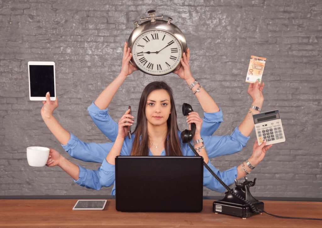Persuasive Sales Communication Expertise
